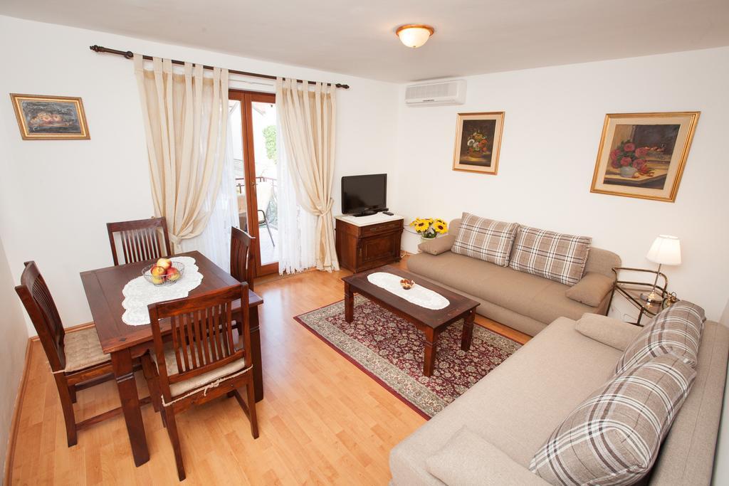 Apartments Si Rovinj Exterior photo